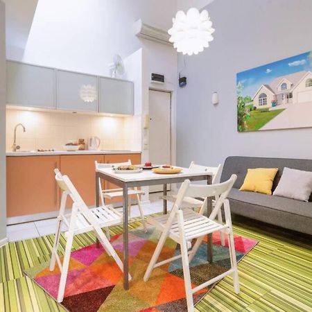 Cupcake 2 Bedroom Loft Apt In Best Location! Cracóvia Exterior foto