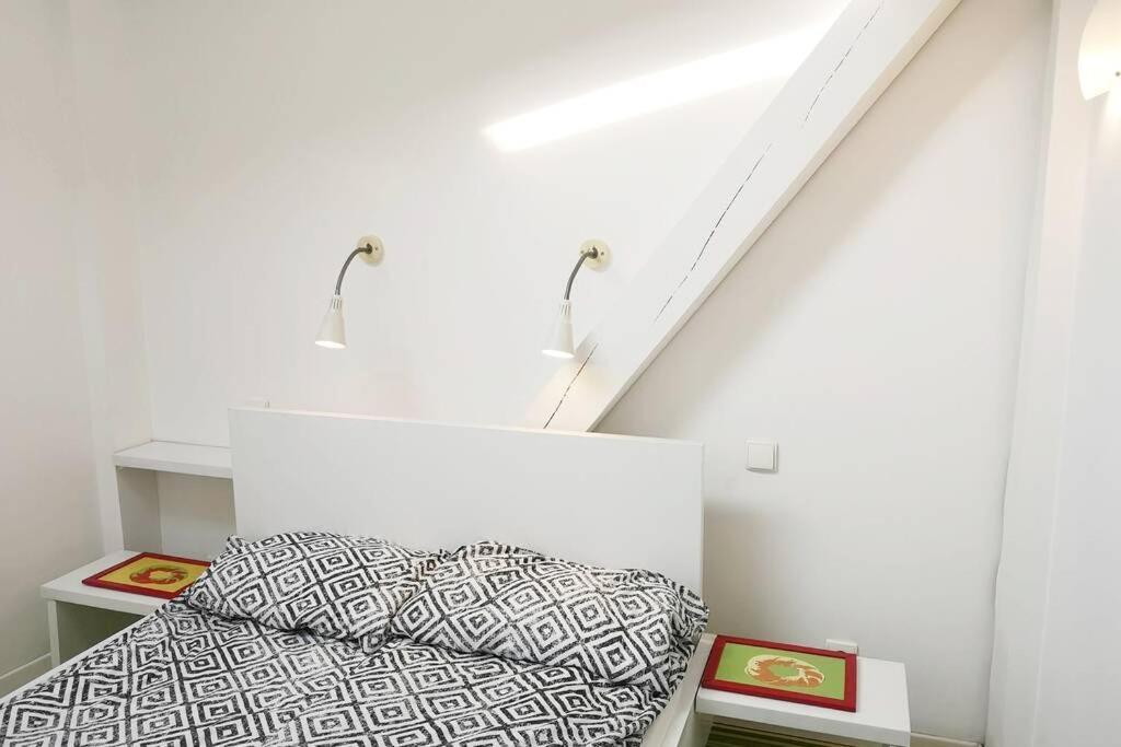 Cupcake 2 Bedroom Loft Apt In Best Location! Cracóvia Exterior foto